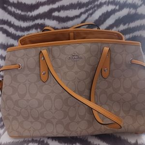 Coach purse